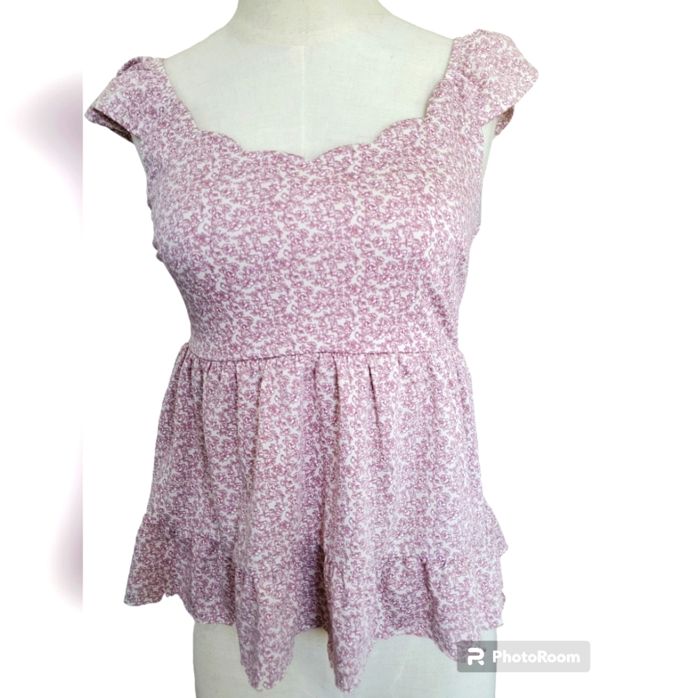 Flower print, Ruffle trim top.